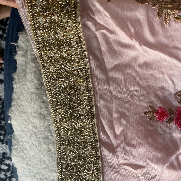 Beautiful designer saree - Picture 12 of 12